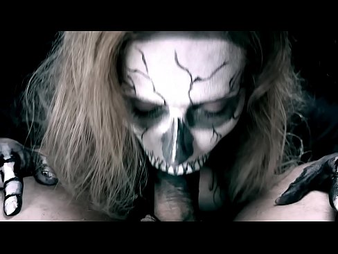 ❤️ Demon jente suger kuk med sin svarte munn og svelger cum. ❌ Jævla på porno no.psi-mass.ru
